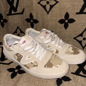 Vans Mens Camouflage Sneakers